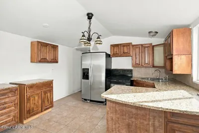 Property 26-10528 - Photo 9