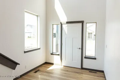 Property 26-8932 - Photo 30