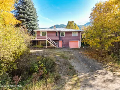 Property 26-10330 - Photo 1