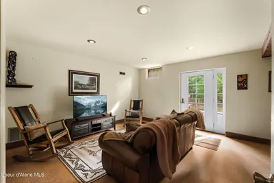 Property 26-10294 - Photo 74