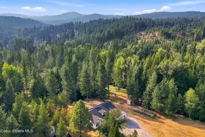 Property 26-8996 - Photo 2