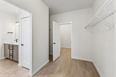 Property 26-9867 - Photo 29