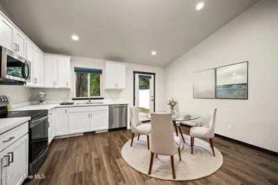 Property 26-10598 - Photo 17