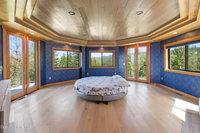 Property 26-8213 - Photo 24