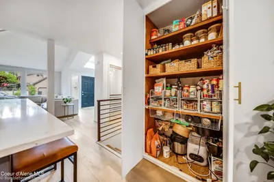 Property 26-9499 - Photo 17