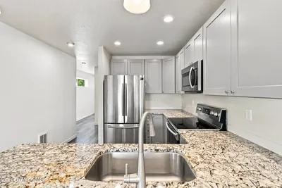Property 26-7442 - Photo 10