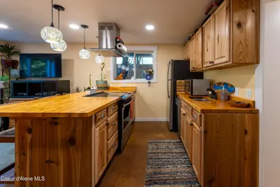 Property 26-8028 - Photo 41