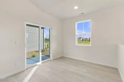 Property 26-10556 - Photo 13