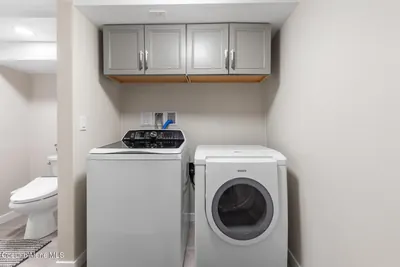 Property 26-10565 - Photo 25