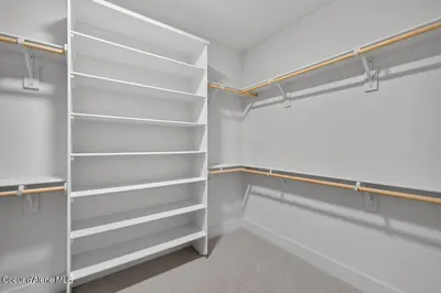 Property 26-9936 - Photo 38