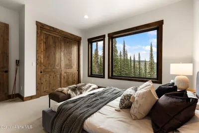Property 26-7385 - Photo 52