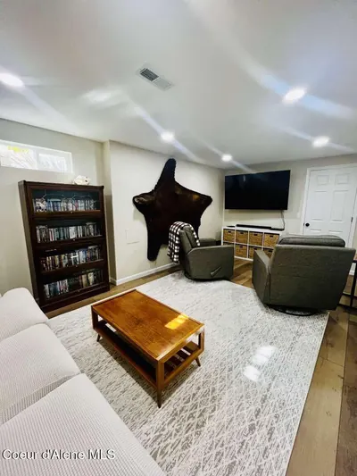 Property 26-10231 - Photo 24