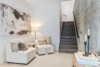 Property 26-8889 - Photo 4