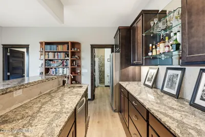 Property 26-9487 - Photo 58