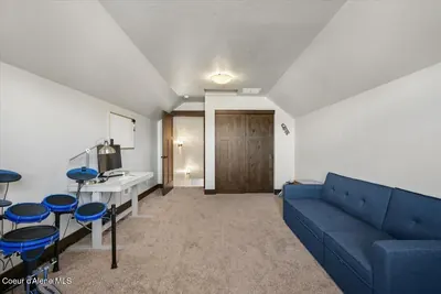 Property 26-10108 - Photo 42