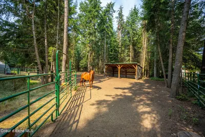 Property 26-8247 - Photo 76