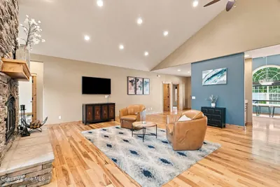 Property 26-8766 - Photo 13