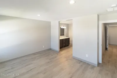 Property 26-9260 - Photo 20