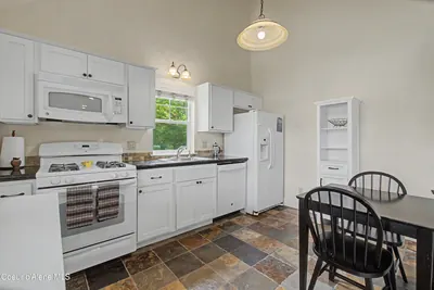 Property 26-8592 - Photo 9