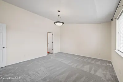 Property 26-4223 - Photo 25