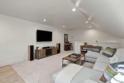Property 26-9617 - Photo 57