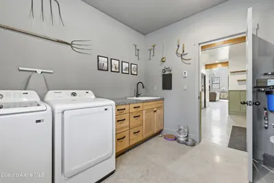 Property 26-8352 - Photo 18