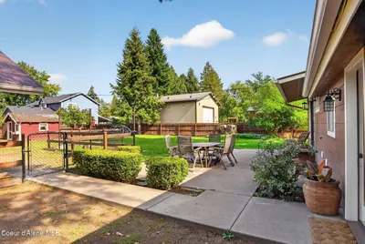 Property 26-9879 - Photo 24