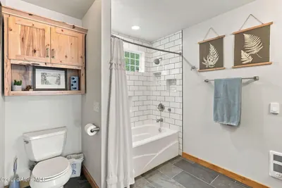 Property 26-9516 - Photo 17