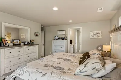 Property 26-8687 - Photo 24