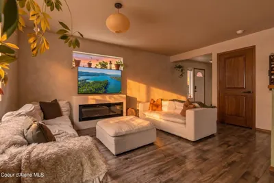 Property 26-8282 - Photo 2