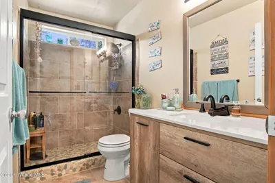 Property 26-10041 - Photo 10