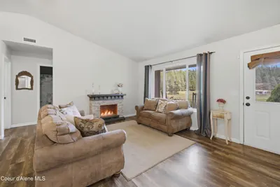 Property 26-7403 - Photo 5