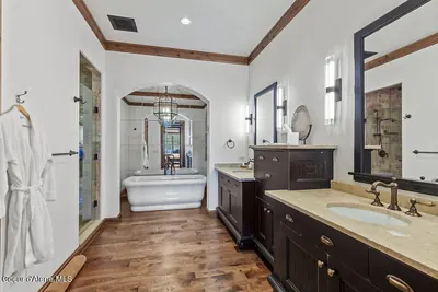 Property 25-9002 - Photo 11