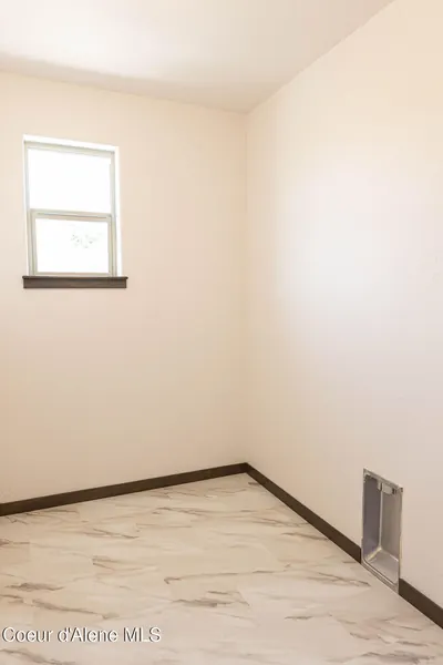 Property 26-8932 - Photo 26