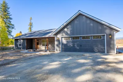 Property 26-10405 - Photo 1
