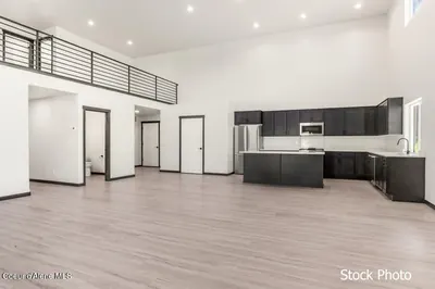 Property 26-10050 - Photo 11