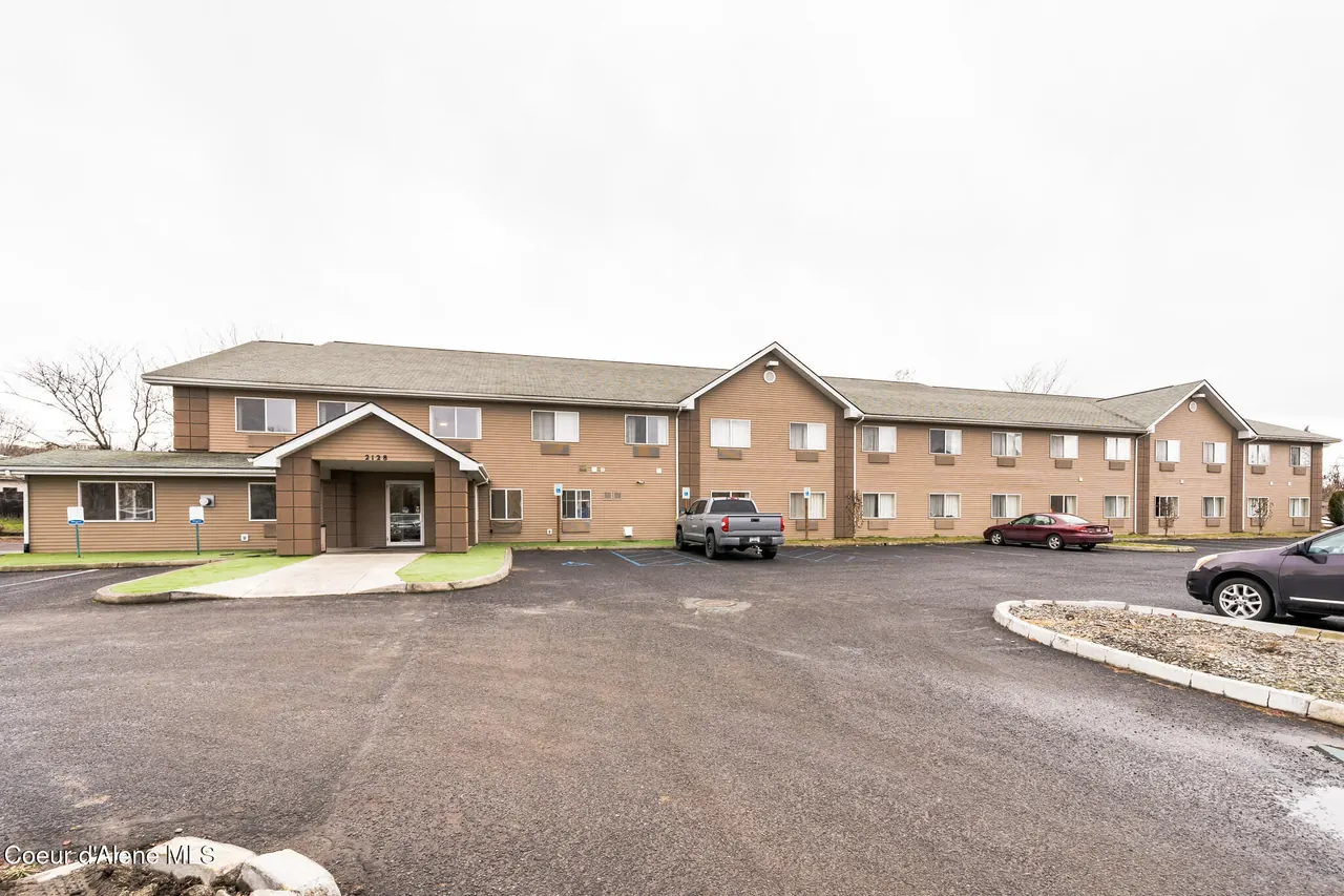 Property 25-1211 - Photo 1