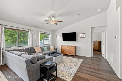 Property 26-8110 - Photo 19