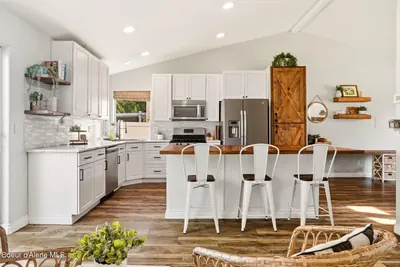 Property 26-8011 - Photo 7