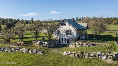 Property 26-4396 - Photo 51