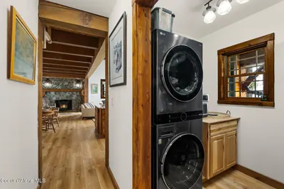 Property 26-6903 - Photo 32