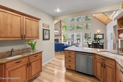 Property 26-1694 - Photo 16