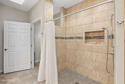 Property 26-1694 - Photo 22