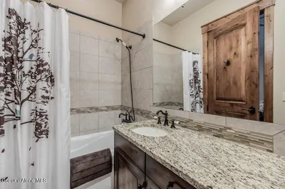 Property 26-8040 - Photo 50