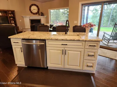 Property 26-10315 - Photo 9