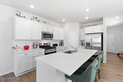 Property 26-8125 - Photo 10