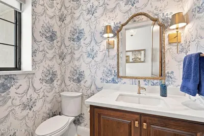 Property 26-9864 - Photo 26