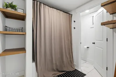 Property 26-7633 - Photo 66