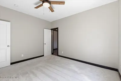 Property 26-9256 - Photo 28
