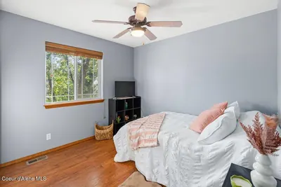 Property 26-10085 - Photo 24